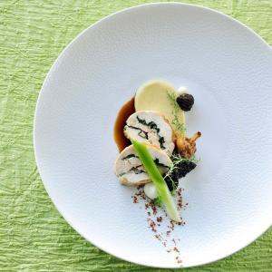 gevulde bressekip met morieljes